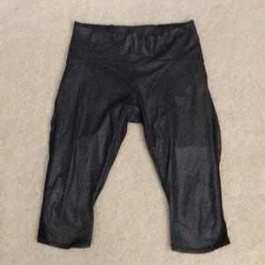 Lululemon crop leggings
